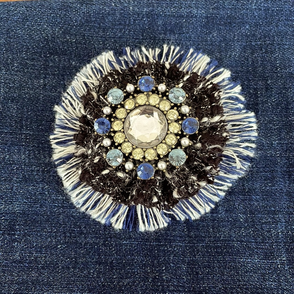 Brooch
